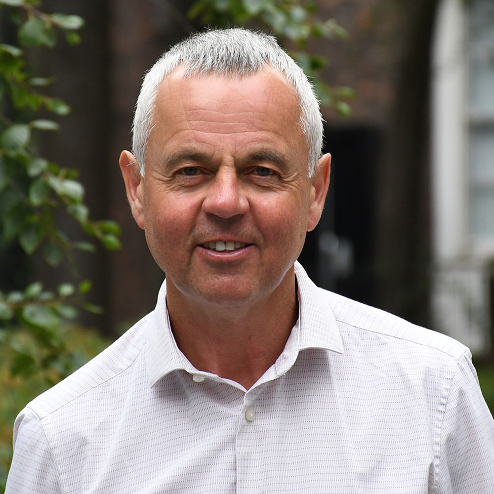Dr Stephen Jay