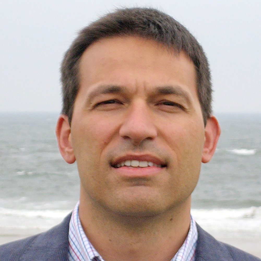 Dr Tim Stojanovic